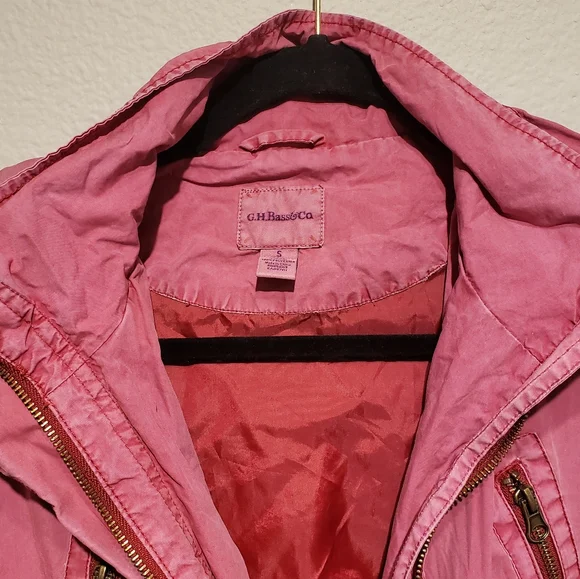 Pink Utility Jacket with Removable Hood by G.H. Bass & Co - Picture 4 of 7